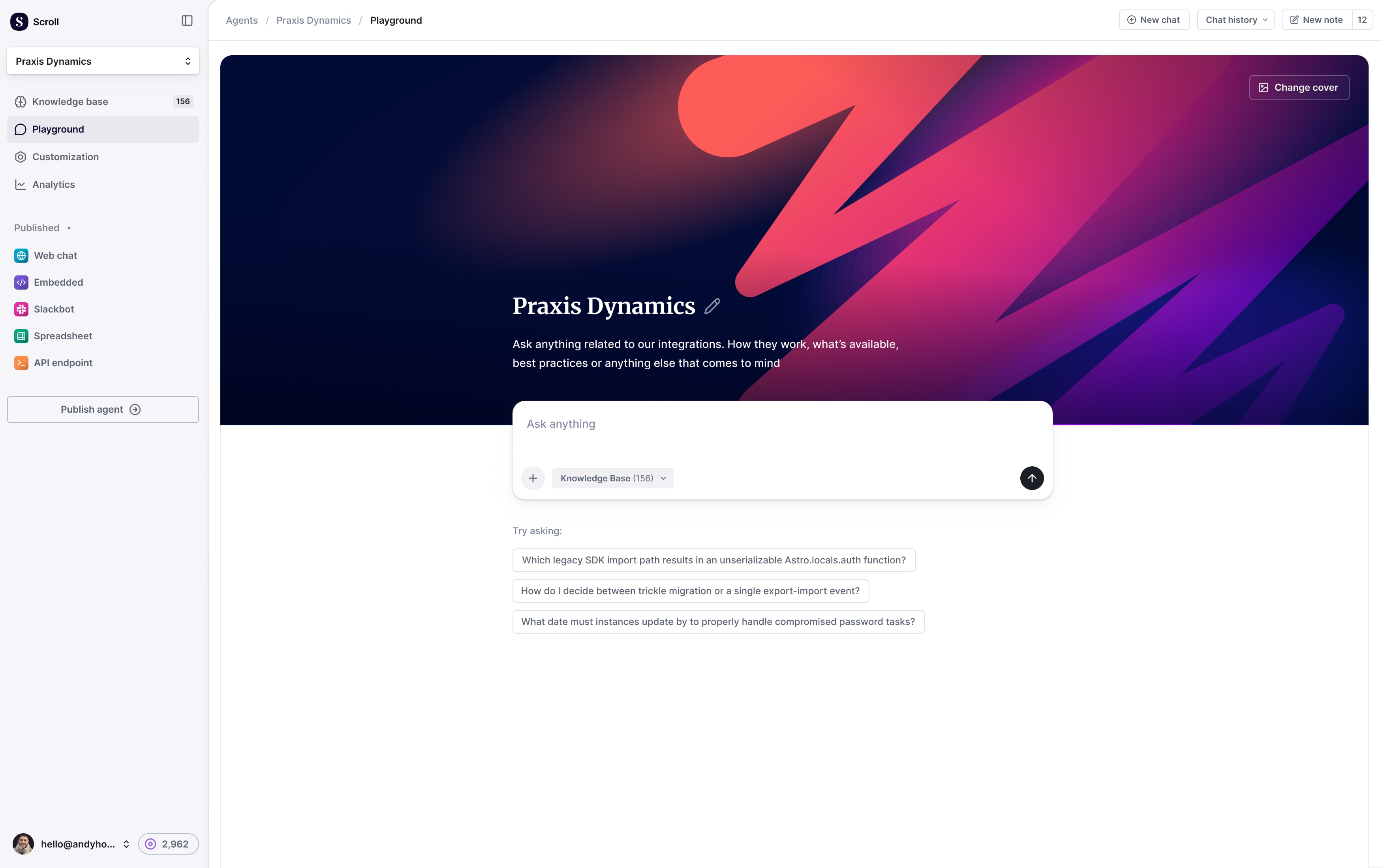 Scroll playground area with a chat interface ready to recieve an initial prompt